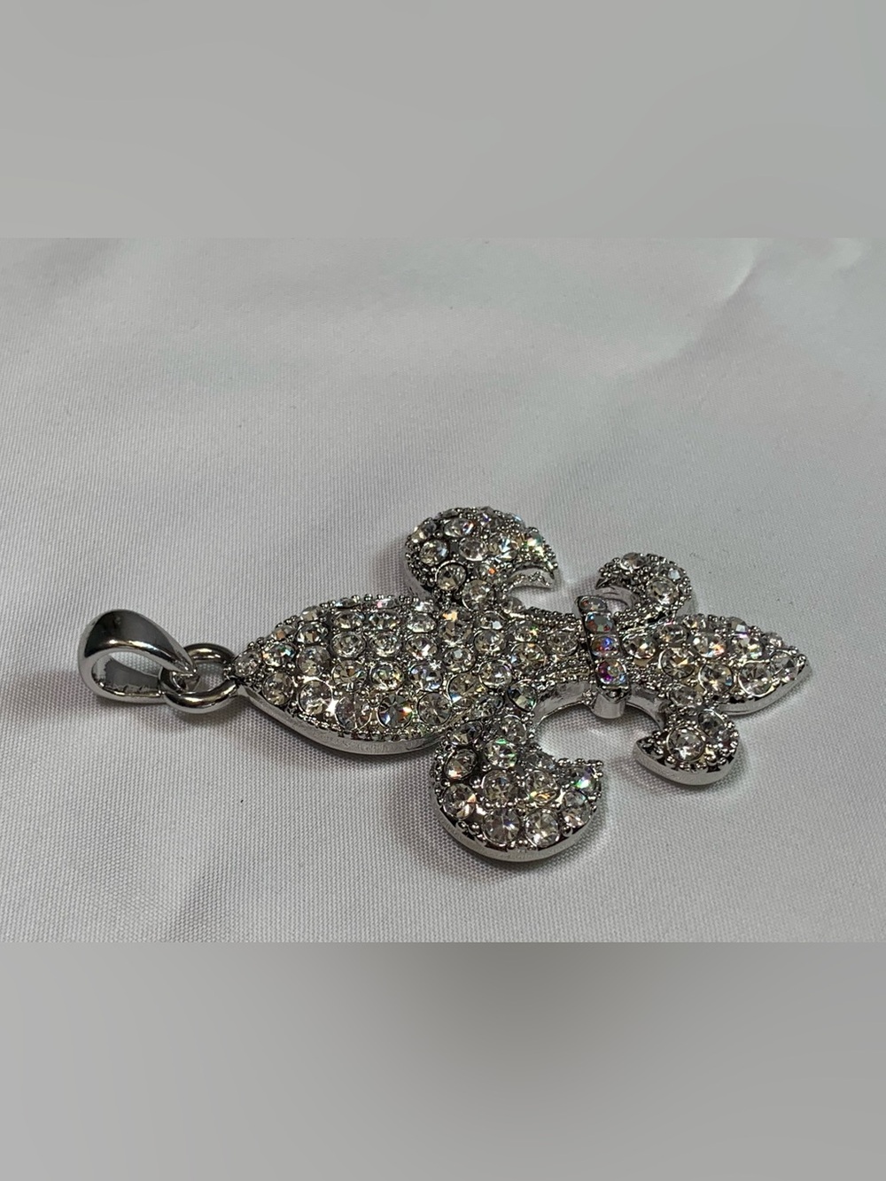 Fleur de Lis Aurora Clear Crystal Pendant Silver Tone Saints - Picture 5 of 9